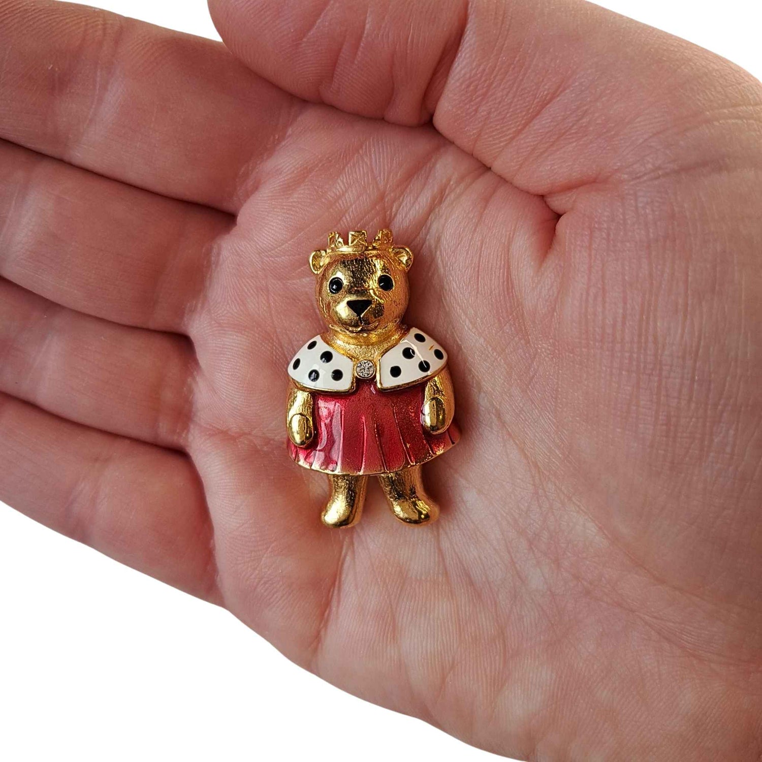 Princess Teddy Bear - Brooch on a white background (photo 2)