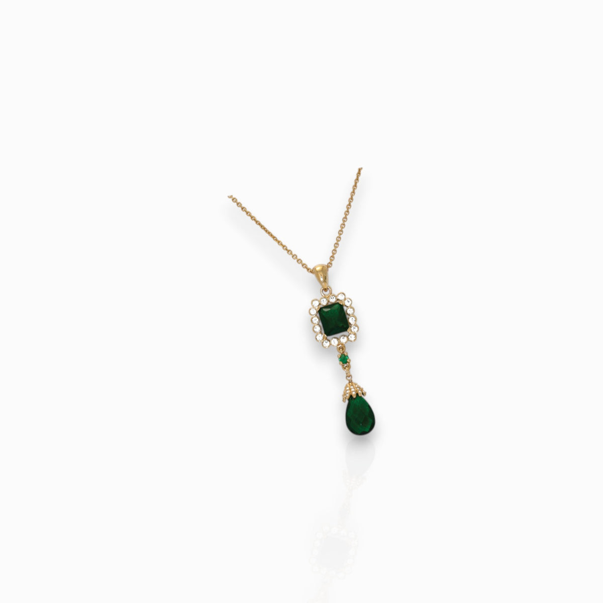 Grand Jewelled Vert - Pendant on a white background.