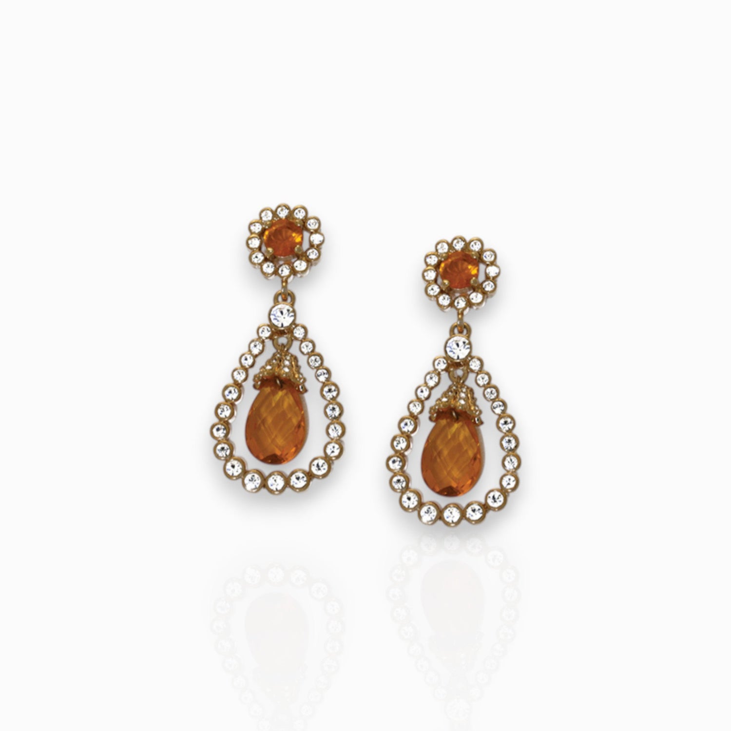 Grand Jewelled Jaune - Earrings on a white background.