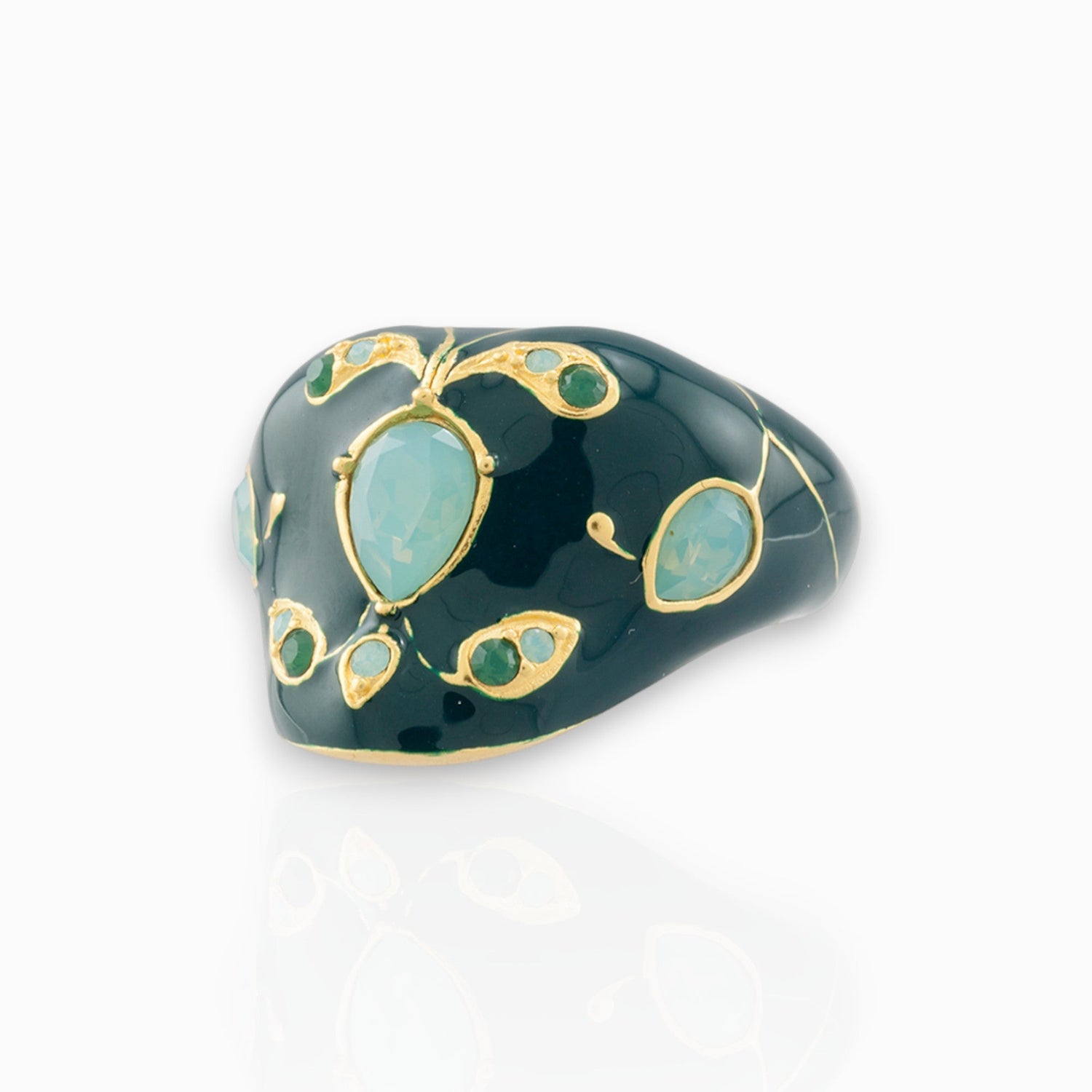 Green Mughal - Ring on a white background.