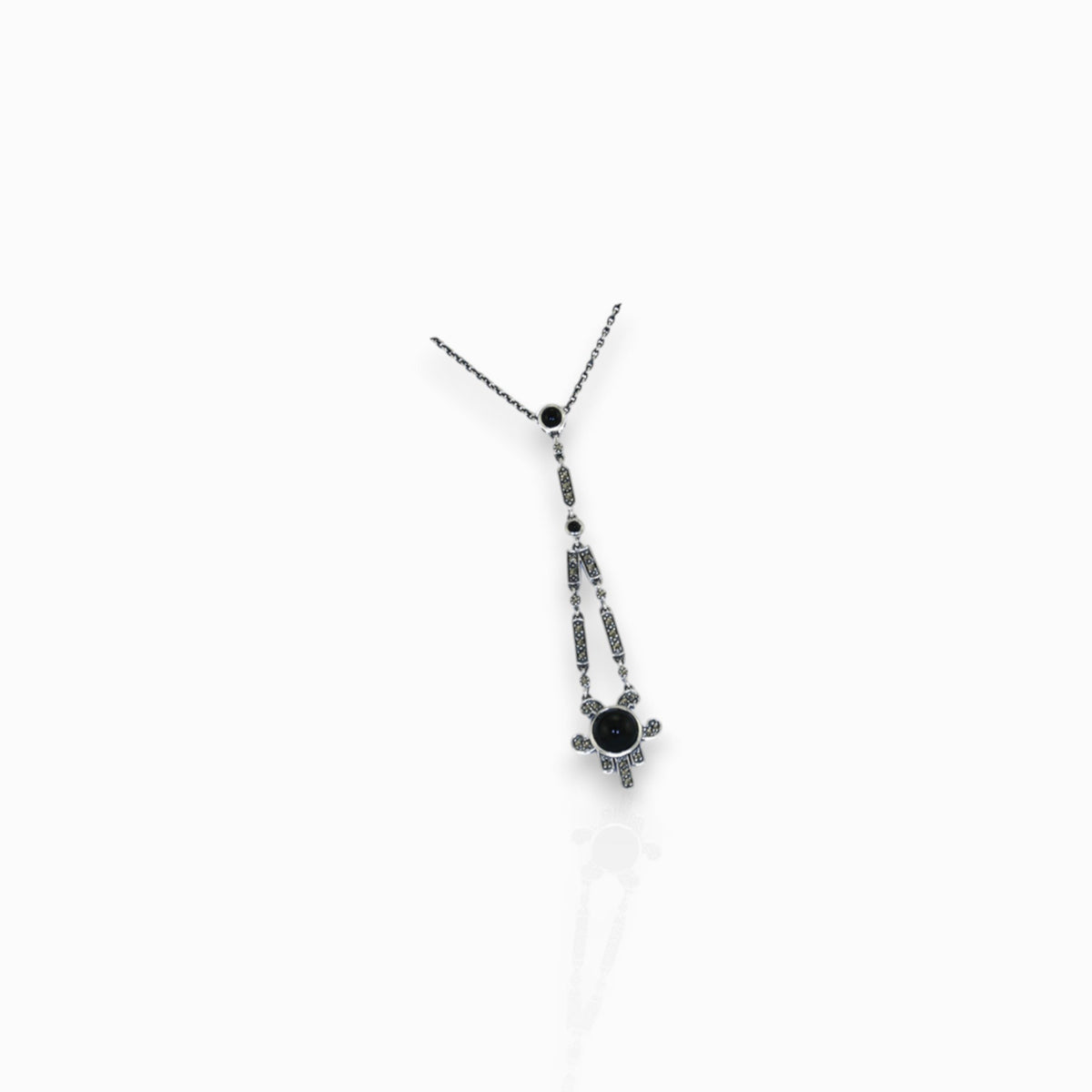 Silver Art Deco Black Onyx - Pendant on a white background.