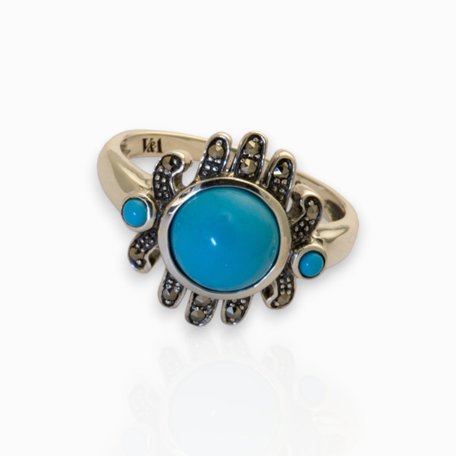 Silver Art Deco Turquoise - Ring on a white background.