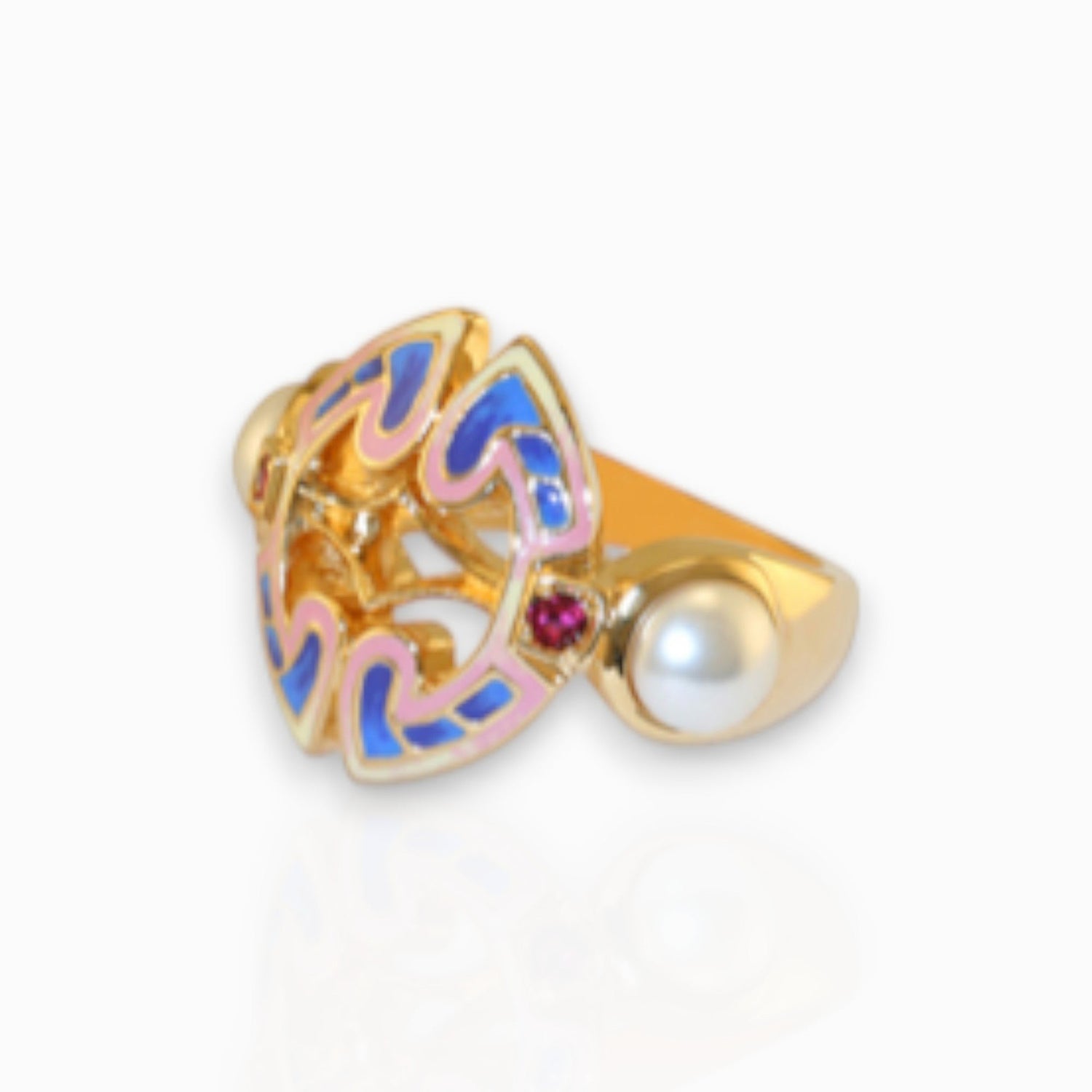 Daffodil - Ring on a white background.