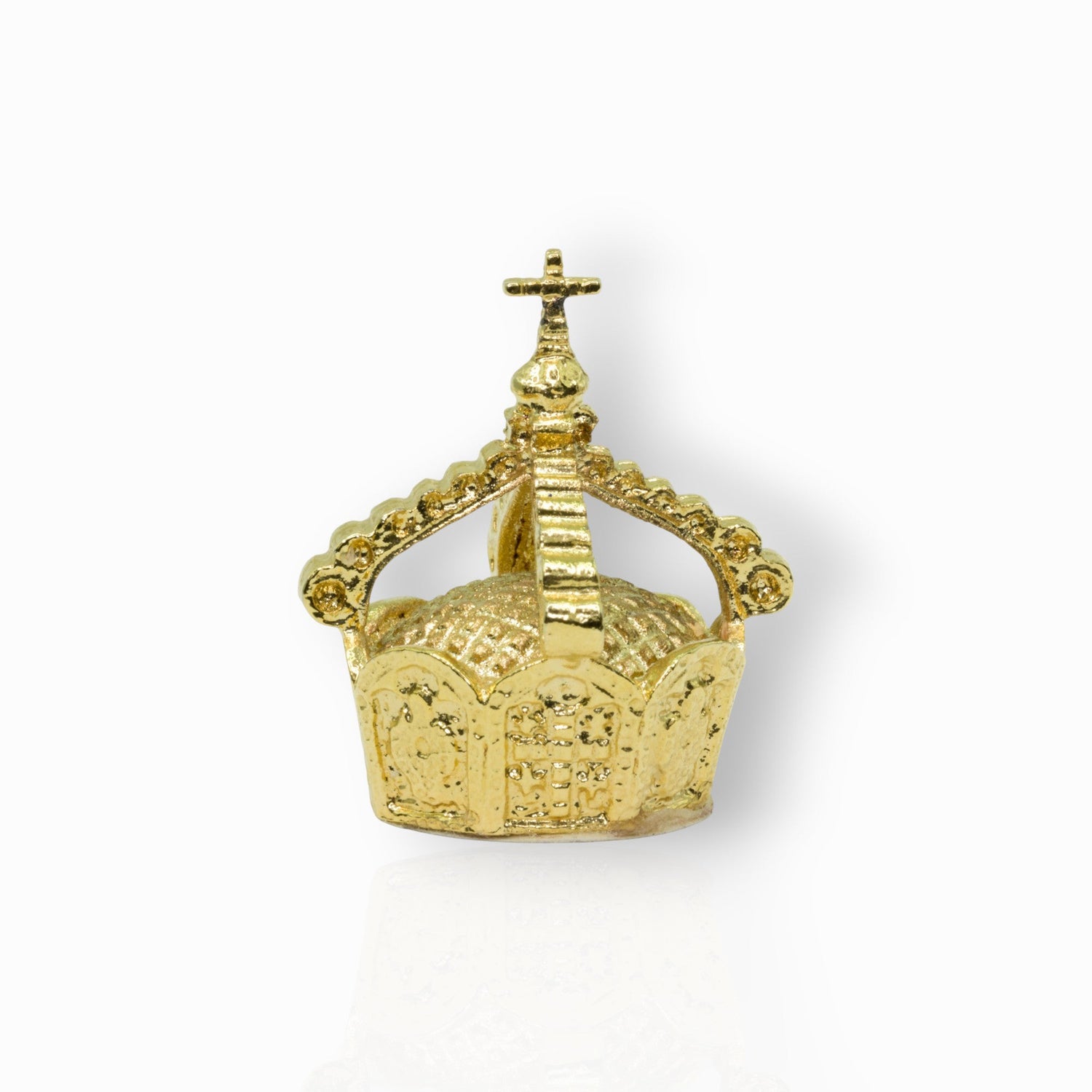 Gold crown on a white background.