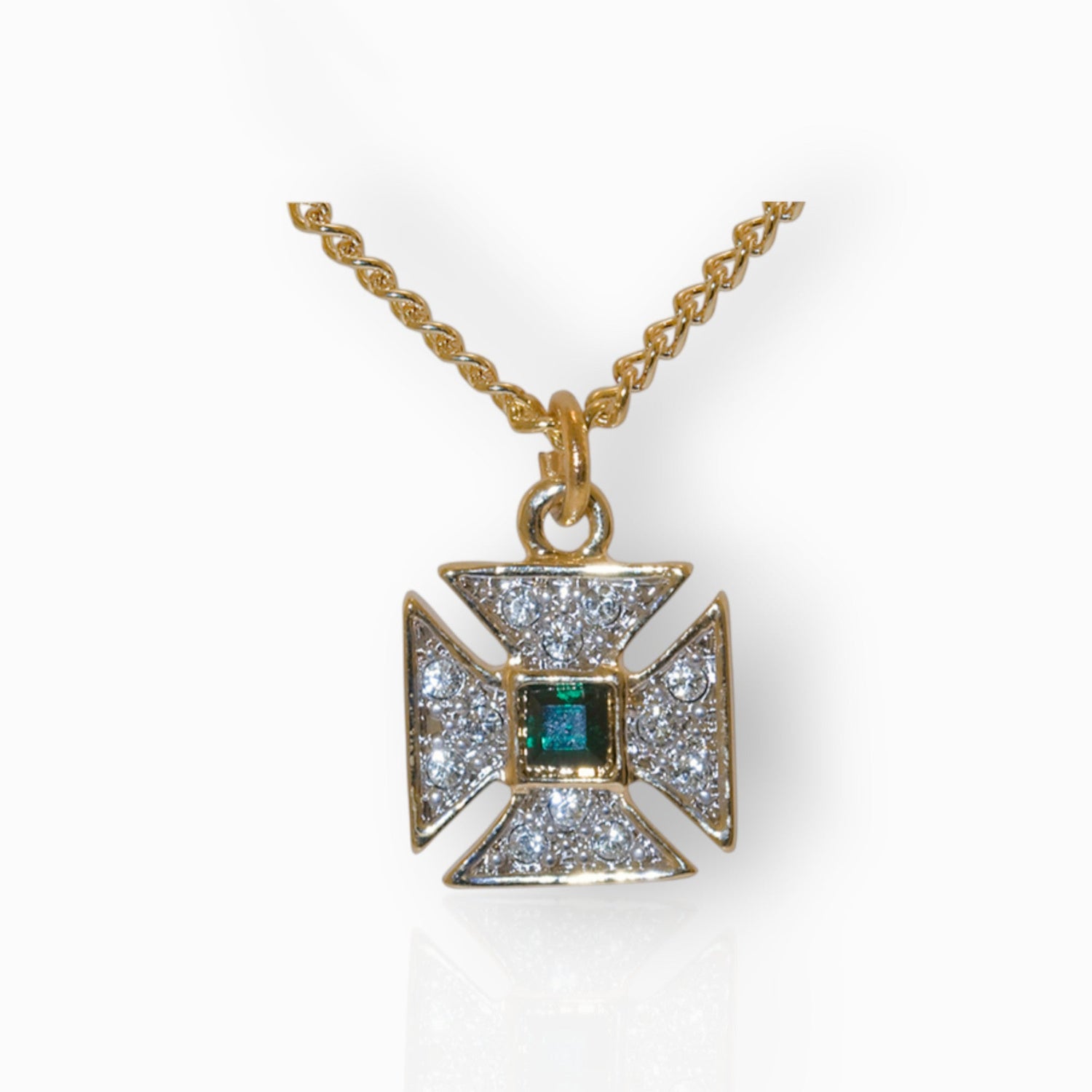 The Sovereign's Sceptre - Pendant on a white background.