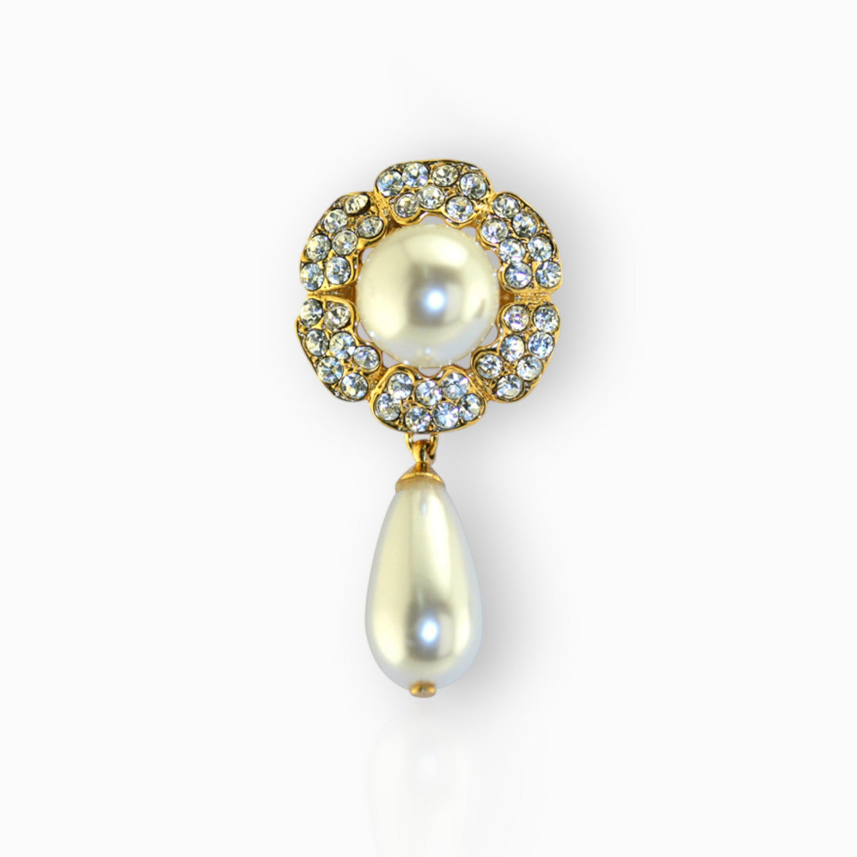 The Duchess of Cambridge's - Brooch on a white background.