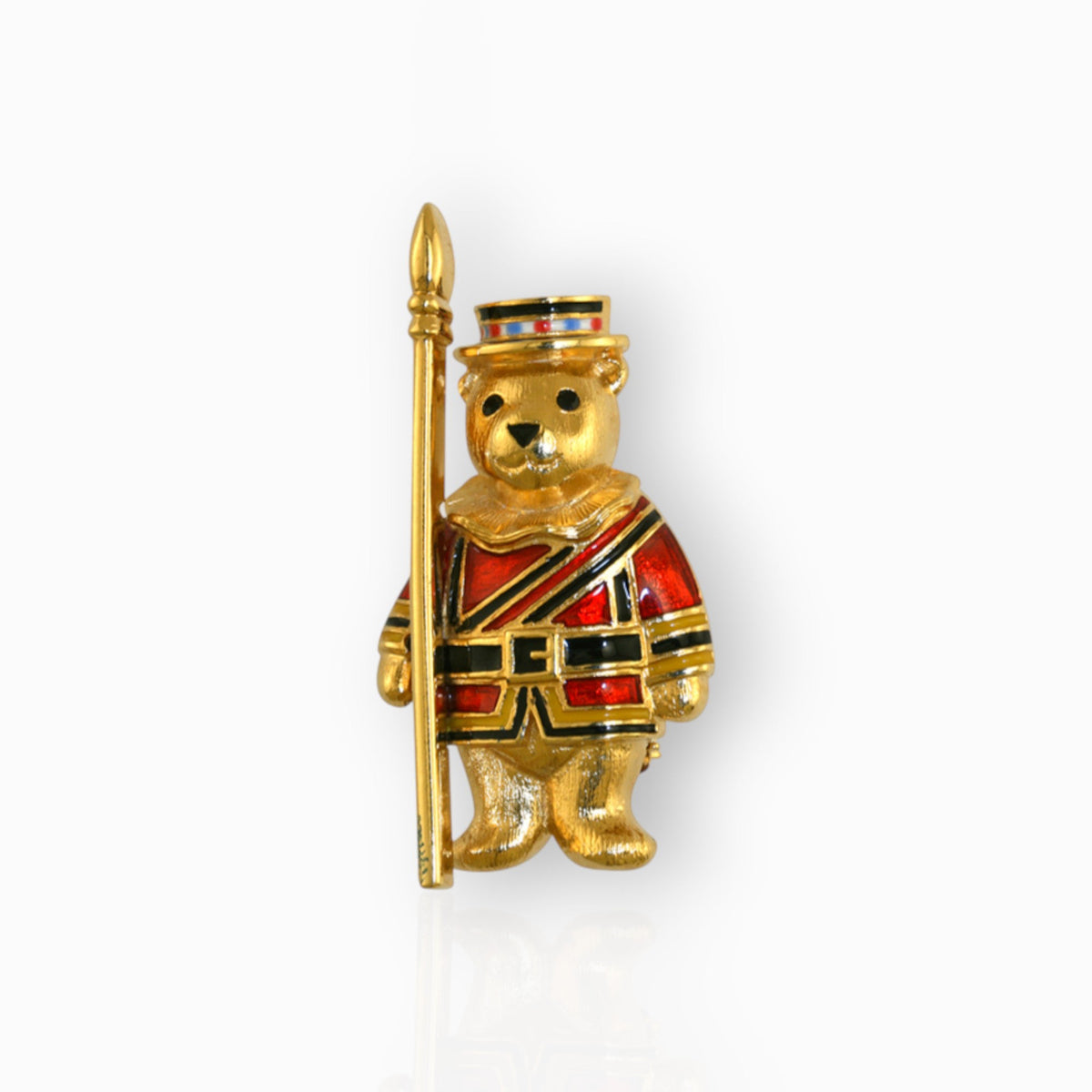 Yeoman Teddy - Brooch on a white background.