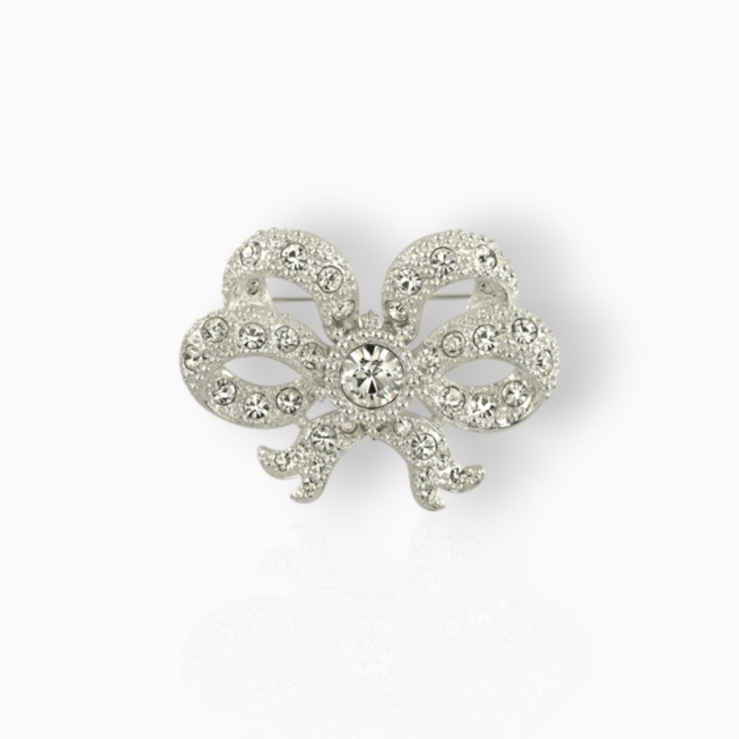 Queen Victoria's Bow Small - Brooch on a white background.