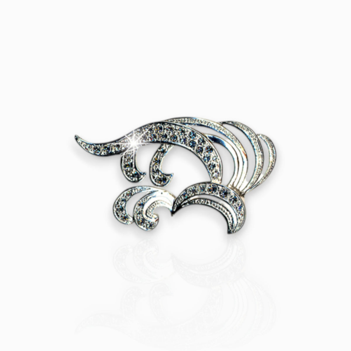 Gretta Garbo - Hairclip on a white background.