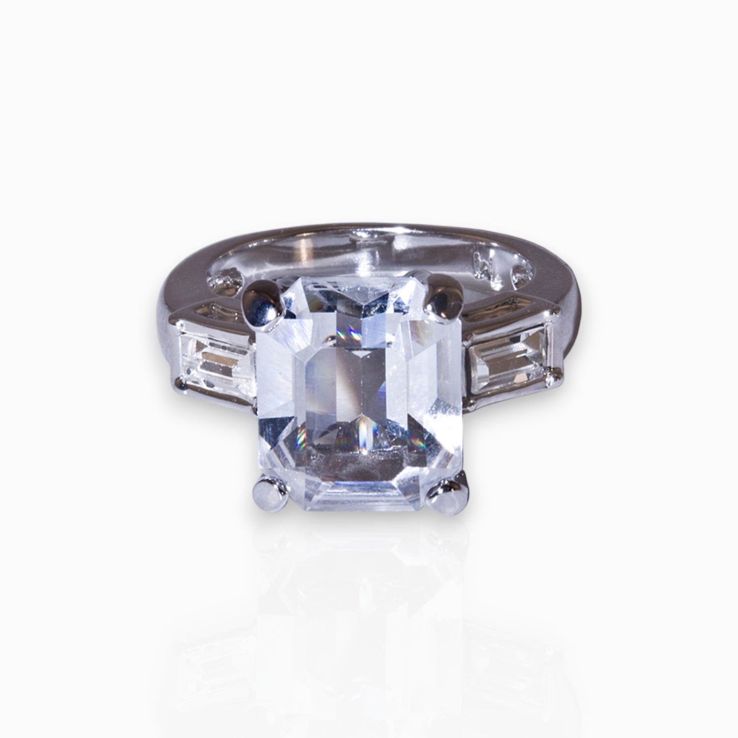 Krupp - Ring on a white background.