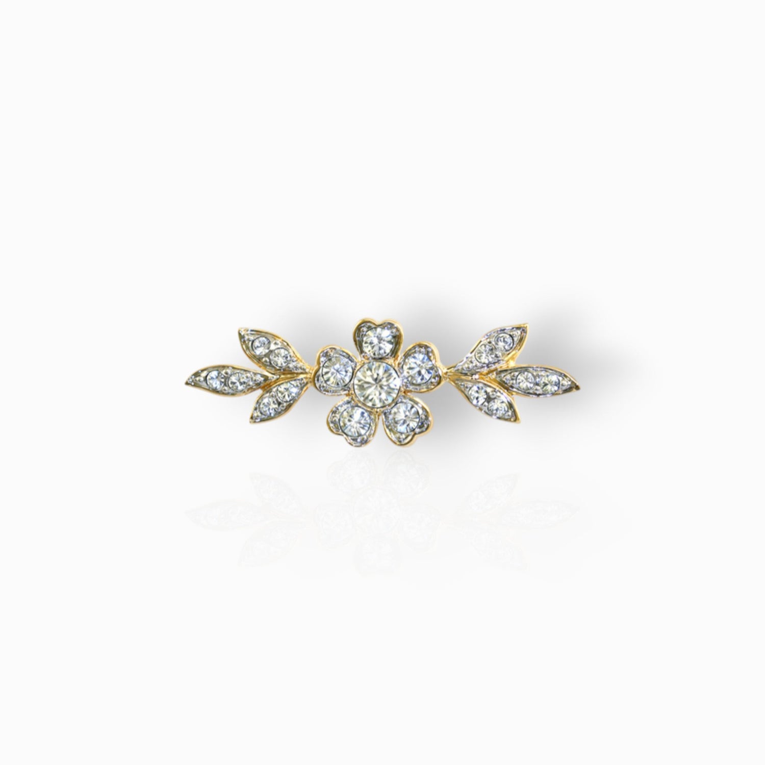 Queen Mary's Stomacher Brooch on a white background.