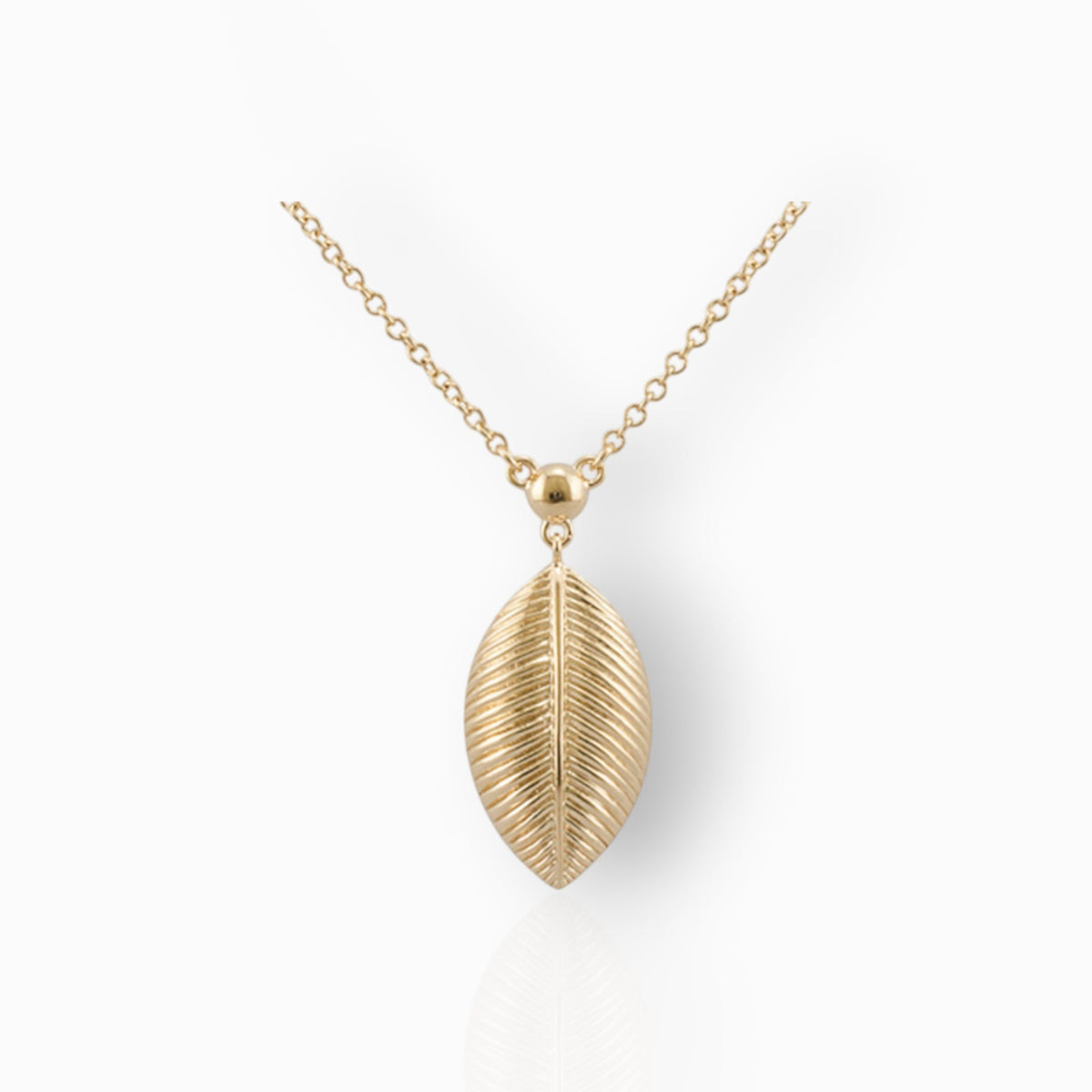 Princess Kate Leaf - Necklace on a white background.